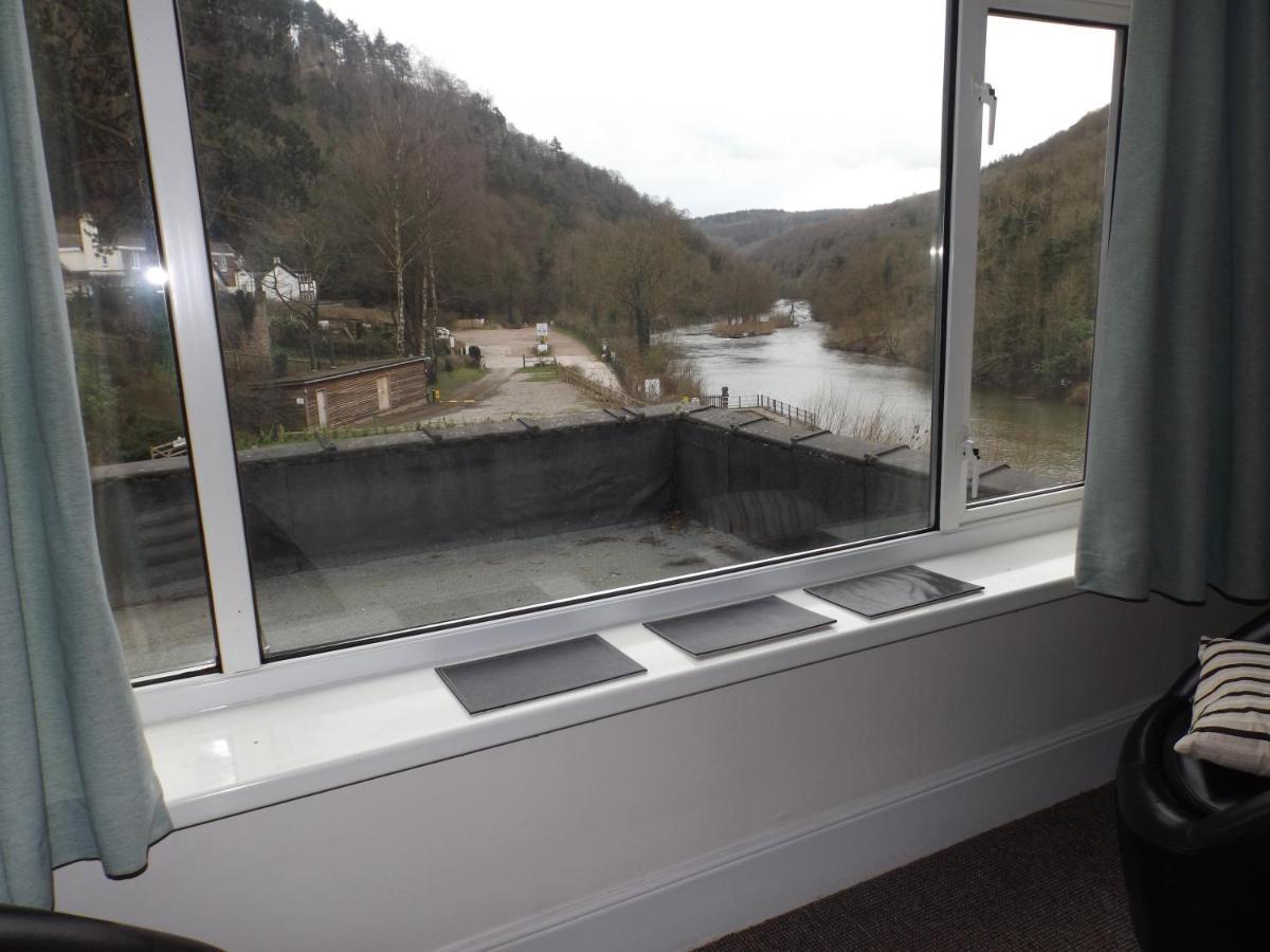 Bed and Breakfast Wye Rapids House à Symonds Yat Extérieur photo